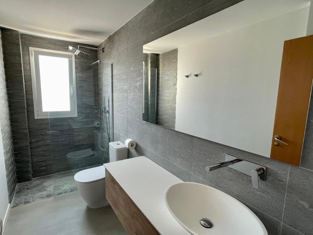 Beautiful Penthouse With Pool And Wonderful Beach View Oliva Bagian luar foto